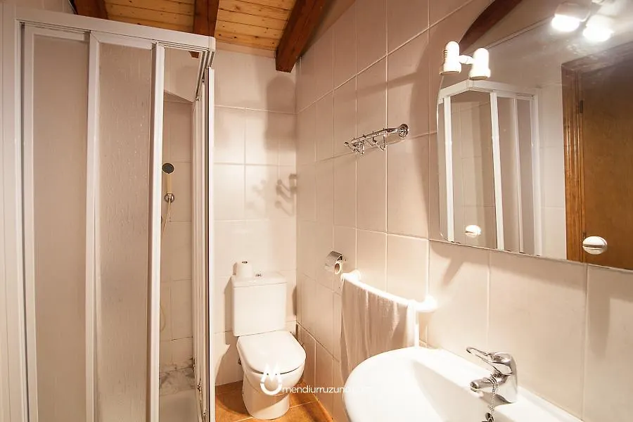 Casa Rural Eleizondo Haundia Itziar 0*,  スペイン