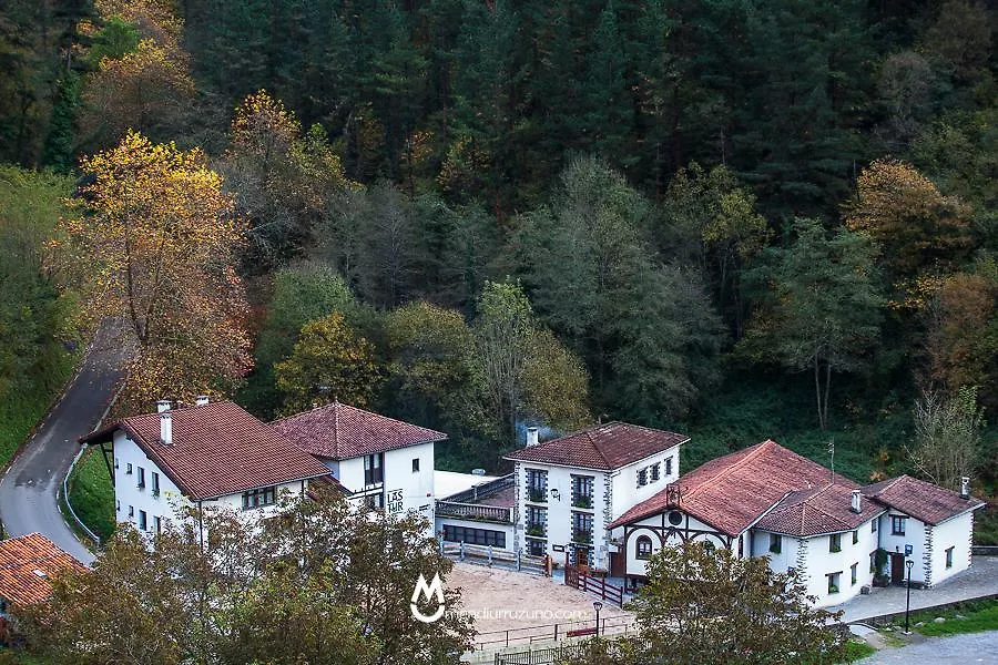 Casa Rural Eleizondo Haundia Itziar カントリーハウス